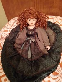 Bambola da collezione in ceramica vintage 