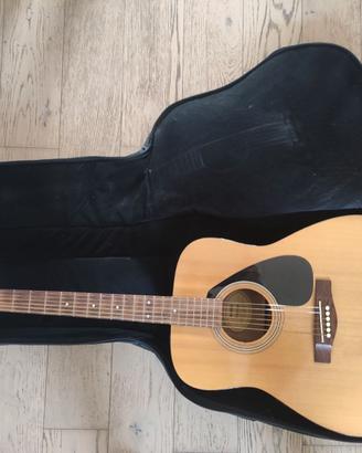 Chitarra elettroacustica Yamaha FX310A + custodia