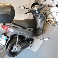scooter Kymco usato poco solo 4600 km.