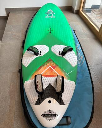 Tavola windsurf Starboard Atomiq 114