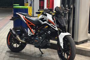 Ktm duke 125