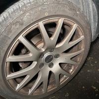 Gomme 225/45/17