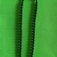 Collana con sfere di ematite