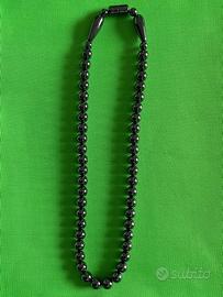 Collana con sfere di ematite