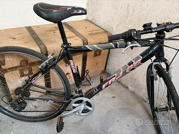 Bici FRY 66 da città / trekking