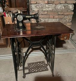 Macchina da cucire Pfaff originale da collezione