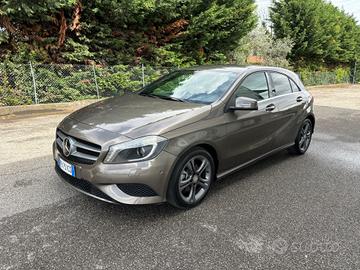 Mercedes-benz A 200 A 200 CDI Sport - 2013