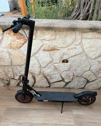 Monopattino elettrico VivoBike