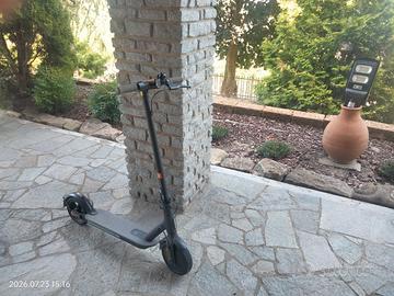 monopattino elettrico  Xiaomi