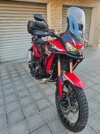 Honda Africa twin dct  Es anno 2026