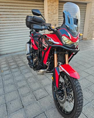 Honda Africa twin dct  Es anno 2026