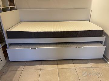 letto singolo con secondo letto Ikea