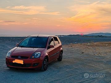 Ford Fiesta 1.4 TDCi titanium