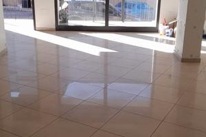 Locale commerciale Apricena (FG)