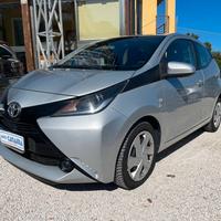 TOYOTA AYGO 1.0 B - 2017