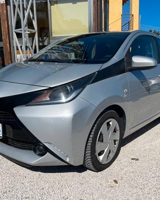 TOYOTA AYGO 1.0 B - 2017