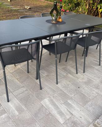 Tavolo Emu con poltroncine