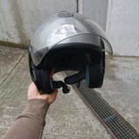 Casco con visiera