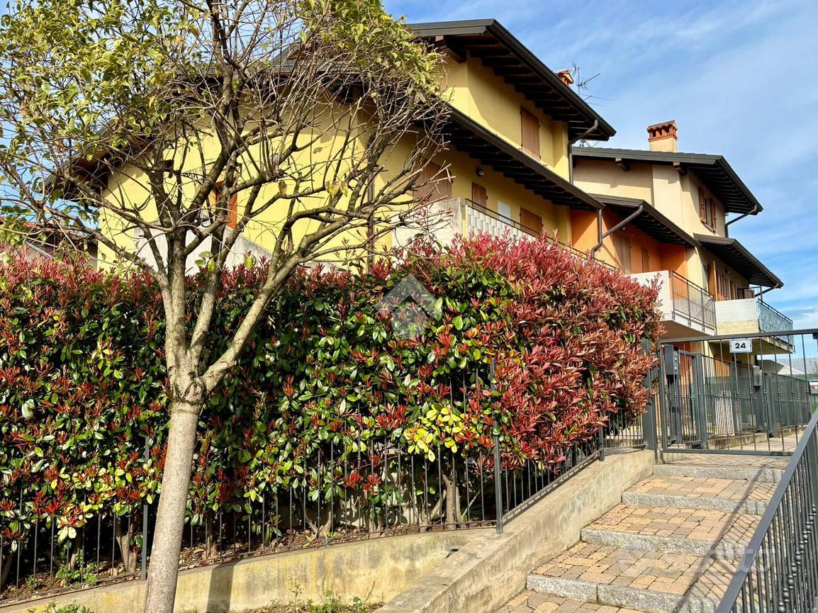 4 LOCALI A LURANO - Vista 4