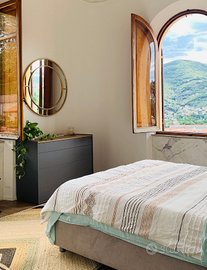 Set da camera da letto in 3 pezzi – Comò + 2 co