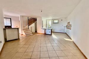 CASA INDIPENDENTE A BASSANO IN TEVERINA