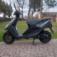 Scooter Suzuki AP 50