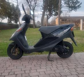 Scooter Suzuki AP 50
