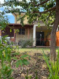 Villa bifamiliare Roma [89VRG]