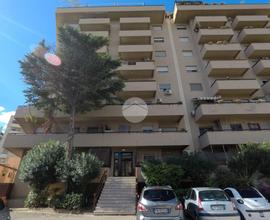 2 LOCALI A PALERMO