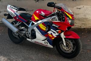 Honda CBR 900 RR Fireblade