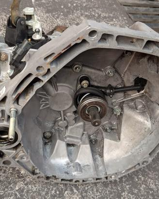 CAMBIO RENAULT CLIO 1.4 16V CODICE JH3 172 ANNO 20