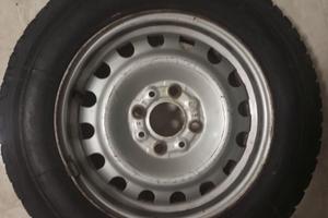 gomme chiodate