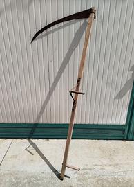 Antica FALCE FIENAIA da fieno, in legno e ferro