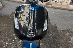 Vespa GTS 310 come nuova 300km del 2026