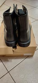 Anfibi dr martens