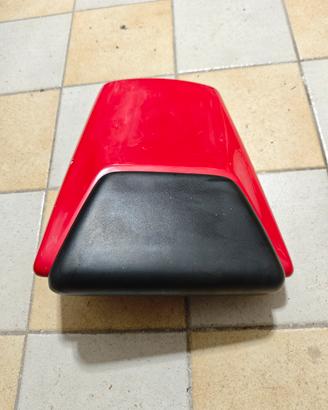 Sellino monoposto per Yamaha R6 2001