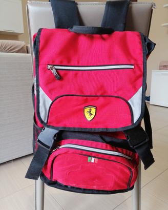 Zaino Ferrari più astuccio