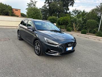 Hyundai i30 1.6 CRDi 136 CV PARI AL NUOVO GARANZIA