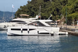 Jeanneau DB 37