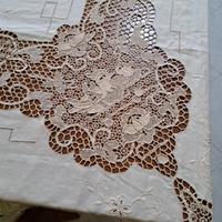 Set tovaglia in tessuto Burano con 12 tovaglioli