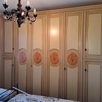 Armadio di noce nazionale