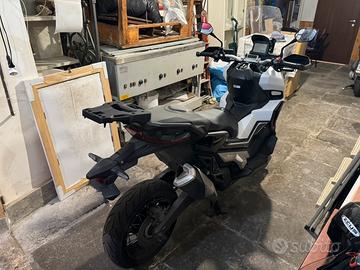 Honda xadv 750 anno 2020