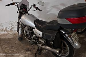 Moto Storica Guzzi VC 350 del 1986