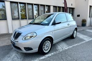 Lancia Ypsilon 1.2 Argento