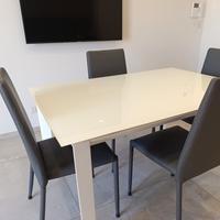 Tavolo cucina vetro temperato allungabile 