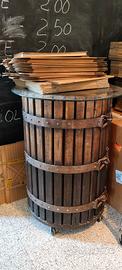 Botte espositore artigianale