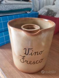 brocca raffredda vino col ghiaccio