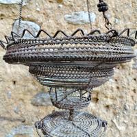 Vaso per fiori vintage in filo di ferro 