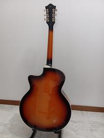 Chitarra acustica Guild Jumbo 