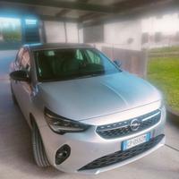 Opel corsa elettrica 